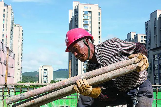 建筑梦见很多人死了_梦见很多人在建筑_建筑梦见很多人打架